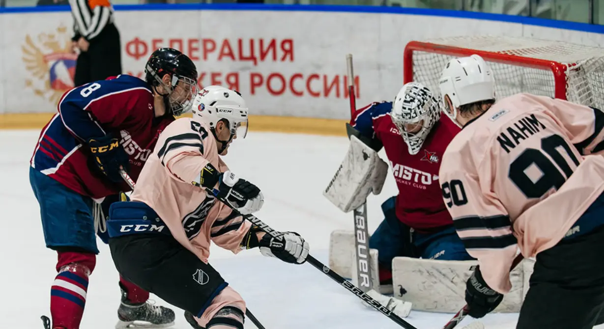 Ставки на хоккей в 1Win и Mostbet